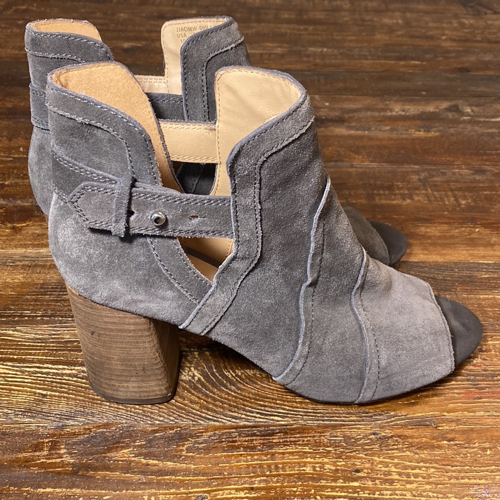 Joe’s Jeans Cassia Blocked Heel Suede Bootie In Dark Grey Size: 10 - Picture 9 of 10